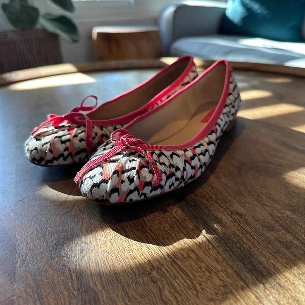 Longchamp Coral Pink White Multiprint Ballet Flats